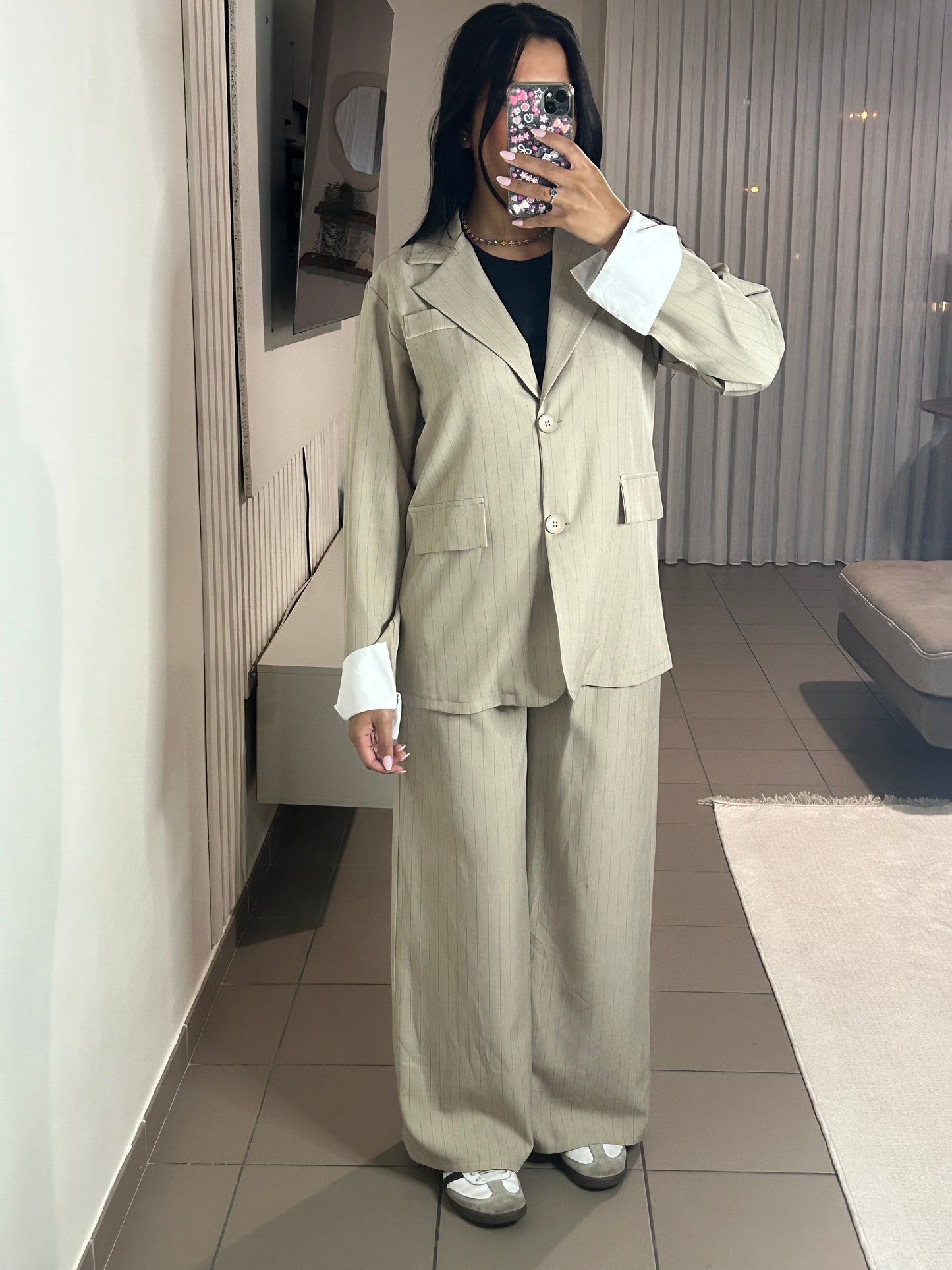 Ensemble Tailleur Rayures Femme – Style Élégant et Confortable