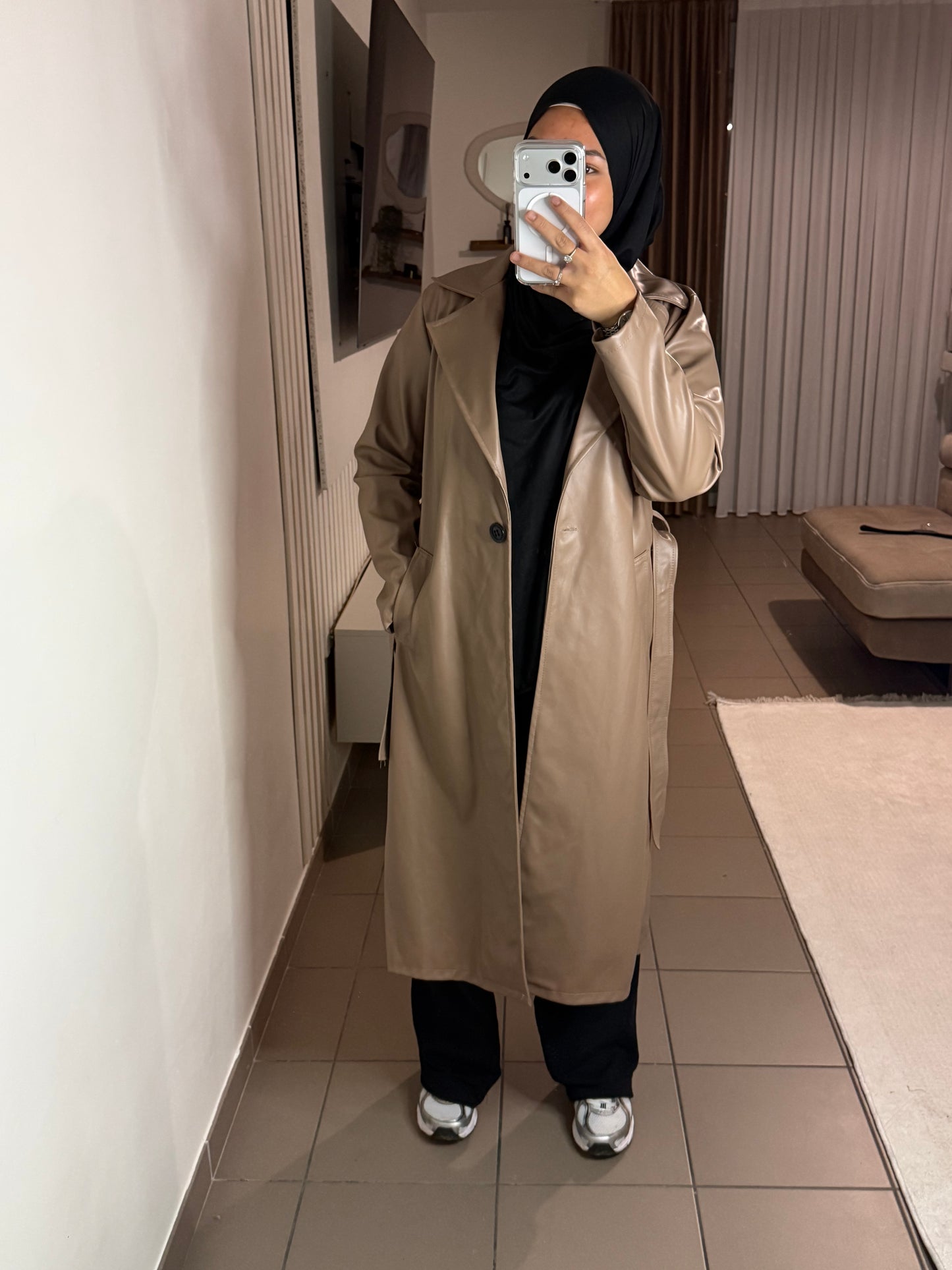 Trench Simili-Cuir Femme – Style Épuré et Intemporel