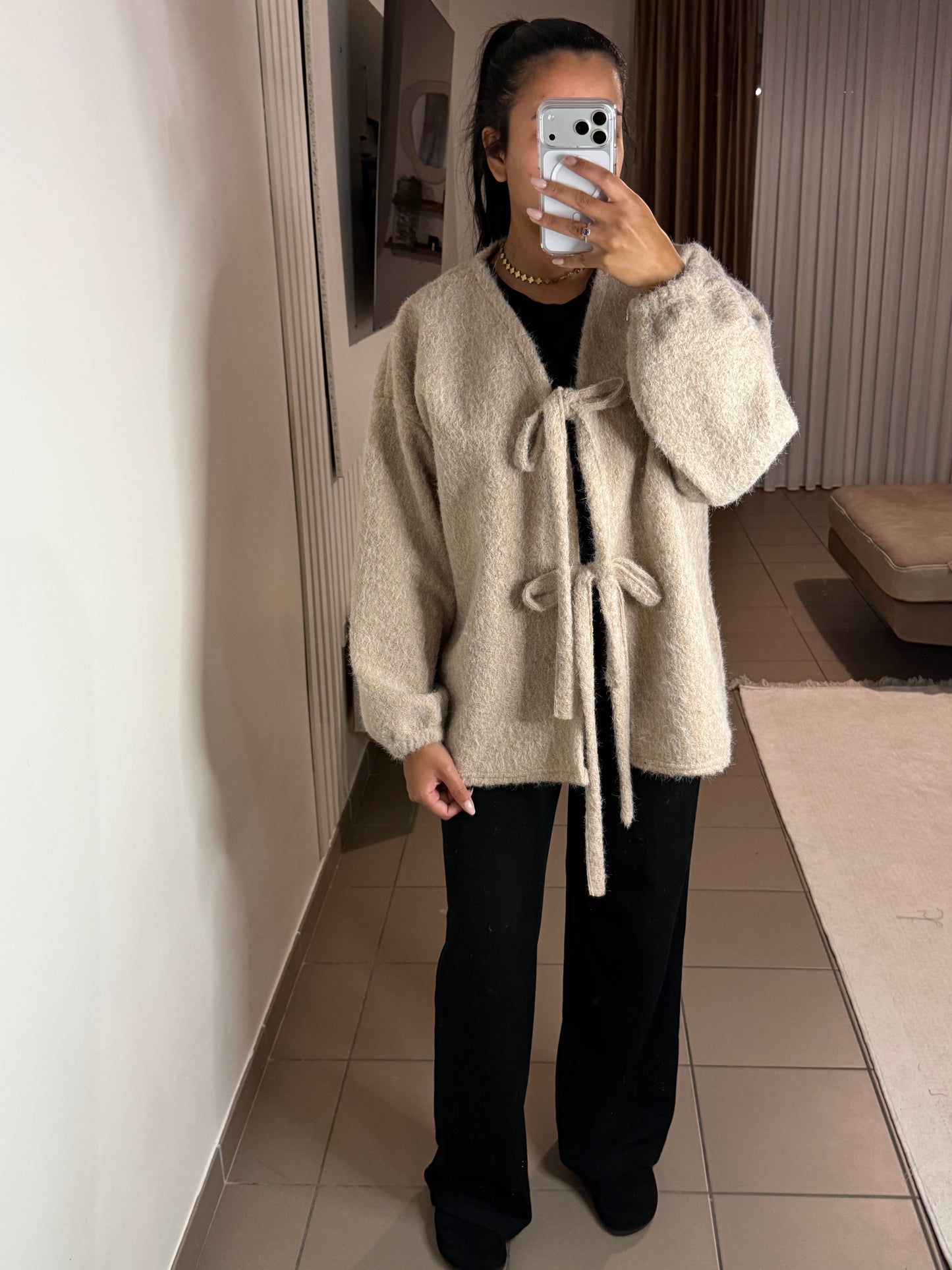 Gilet à Nœud Femme Style Bohème Chic – Doux et Duveteux