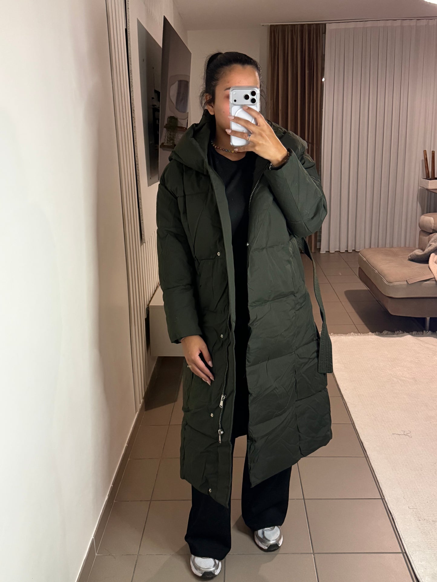 Doudoune Longue Femme Vert Forêt – Élégante et Chaude