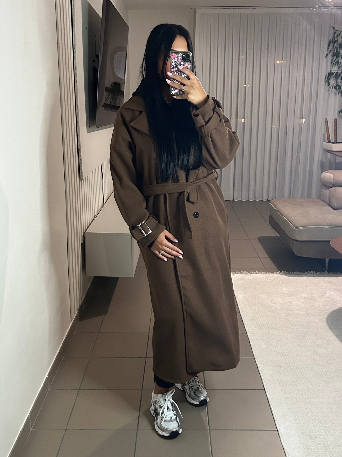Manteau Trench Femme avec Ceinture Ajustable – Style Intemporel