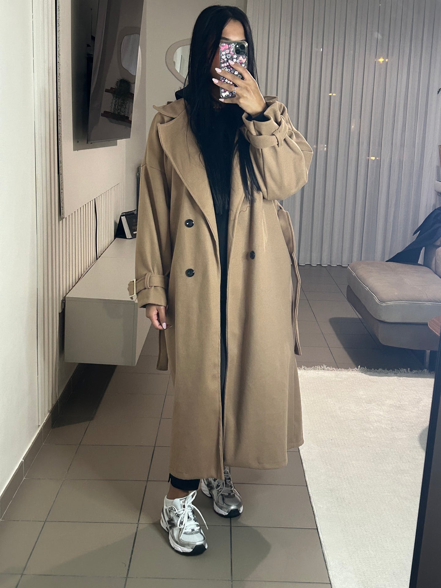 Manteau Trench Femme avec Ceinture Ajustable – Style Intemporel