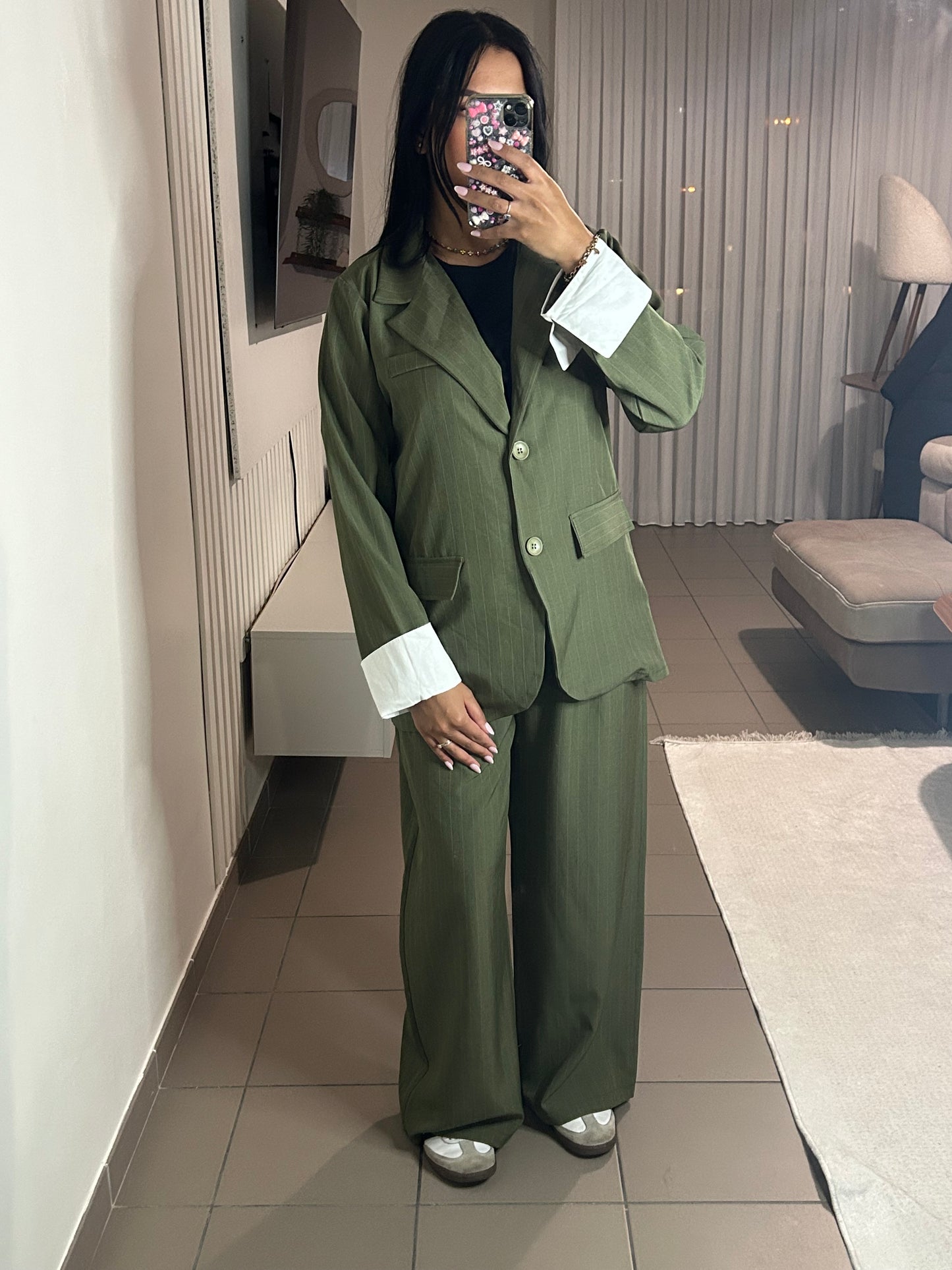 Ensemble Tailleur Rayures Femme – Style Élégant et Confortable