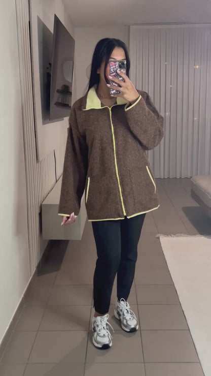 Veste Longue en Laine Bouillie Femme Col Jaune – Morphologie Généreuse